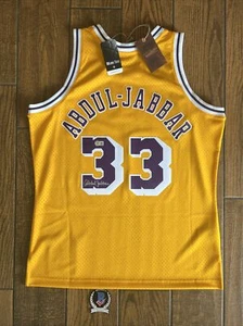 Lakers Kareem Abdul-Jabbar Signed Jersey Beckett Witnessed Authentication - Picture 1 of 10