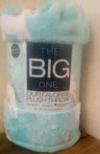 Kohl’s The Big One Unicorns Oversized Plush Throw 5ft x 6ft - Picture 1 of 1