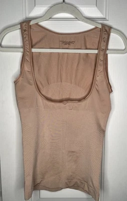 Barely There Firm Control 塑形扭力吊带背心,开口胸围,米色 XXL — 第 1/4 张图片