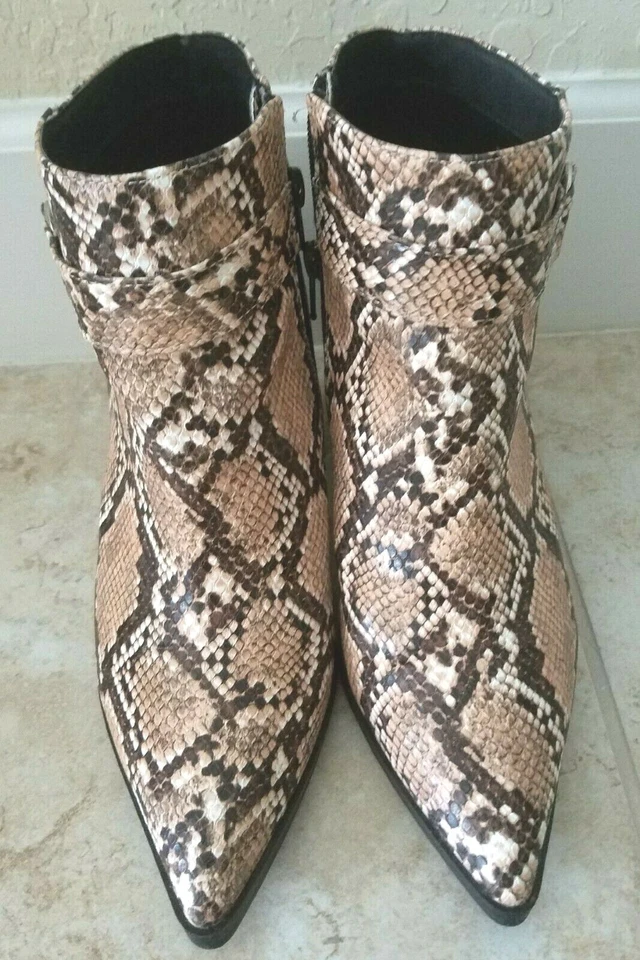 Botines Western de piel de serpiente en punta botas de vaquero Y2K tacones gruesos talla 9 Foto 1 de 4