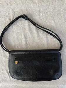 Monsac Black Pebbled Leather Magnetic Close Shoulder Bag Zip Pockets - Picture 1 of 12
