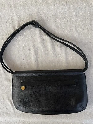 Bolso de Hombro Monsac Cuero Guijarro Negro Cierre Magnético Bolsillos con Cremallera Foto 1 de 4