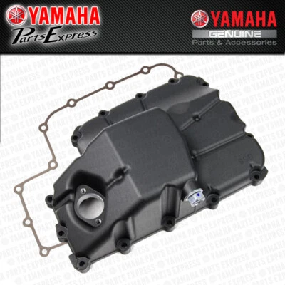 2014 - 2020 YAMAHA FJ09 FZ09 MT09 XSR900 OEM OIL PAN W/ GASKET STRAINER COVER - Image 1 of 4