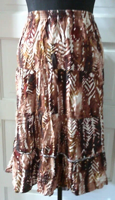 NOTACIONES Falda Midi Marrón Abstracta 3X Plus Mujer Foto 1 de 4