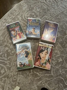 Lot of Walt Disney's VHS tapes, Children's VCR Movies - Picture 1 of 1
