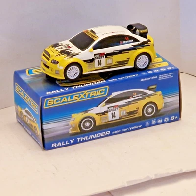 Coche de arranque Scalextric C3531 - Amarillo Rally Thunder WRC #14 - 1:32 usado en caja Foto 1 de 4