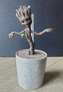 Taza para sorber Baby Groot Guardianes de la Galaxia de los Parques Disney Marvel YO SOY GROOT - Imagen 1 de 9