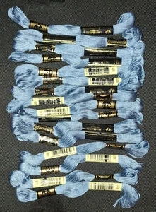 16 DMC Embroidery Skeins Of Mouline Special 25 Blue 931 - Picture 1 of 5