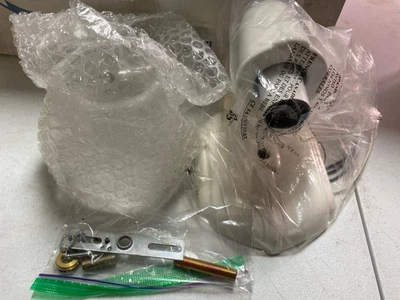 Aplique de pared Justice Design CER-7150-WHT-BRSS 5" - blanco brillante Foto 1 de 3