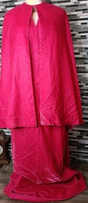 Maxi halter rosa Barbie terciopelo aplastado vintage 2 piezas capa hecha a mano Foto 1 de 4