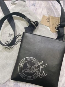 Vivienne Westwood Man Men's Leather Shoulder Bag Black - Picture 1 of 3