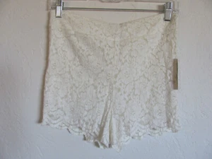 Free People Angel Lined Lace Shorts-Ivory- Scalloped Hem-Size 8- NWT $68 - Picture 1 of 10