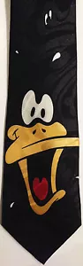 DAFFY DUCK NECKTIE NEW TIE CRAZY WILD BLACK DUCKY WB WARNER BROS CARTOONS PIC - Foto 1 di 1