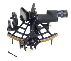 TAMAYA TECHNICS INC. JAPAN SHIPS MARINE NAVIGATION SEXTANT NR.84839 - Picture 1 of 14