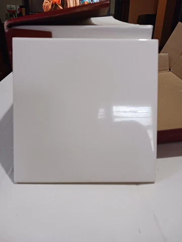 VINTAGE H & R JOHNSON MINTON HOLLINS England Wall Tile Box Of 35 White Cover