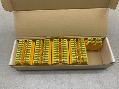 NEW BOX OF 42 ENTRELEC M4/6.PI TERMINAL BLOCKS 1SNA165275R0000 - Image 1 of 4
