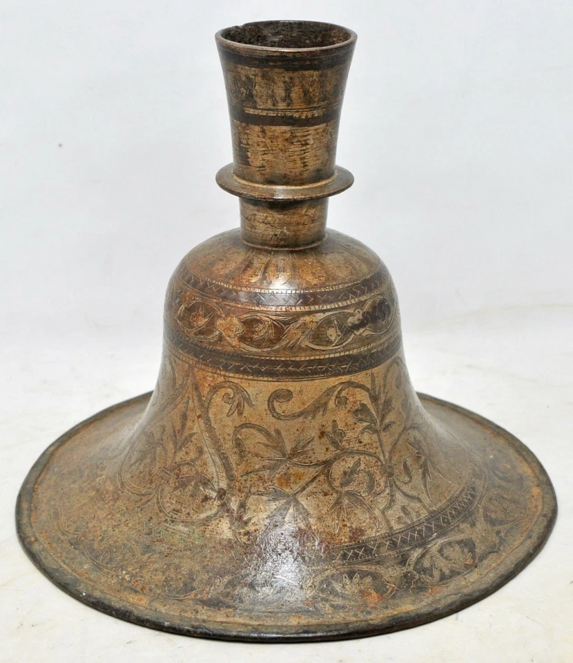 Antigua olla base cachimba de latón original antigua hecha a mano finamente grabada Foto 1 de 4