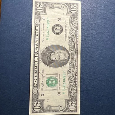 1985 $20 Federal Reserve Note Vintage United States  excellent conditions  - Image 1 of 4