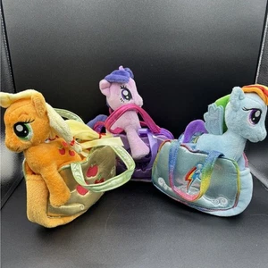 My Little Pony Twilight Sparkle, Applejack, Rainbow Dash w/ Carrier Purse Set 3 - Picture 1 of 6