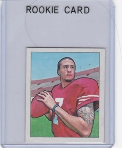 TARJETA DE NOVATO COLIN KAEPERNICK 2011 Topps Fútbol RARO Mini Versión 49ERS RC! - Imagen 1 de 2