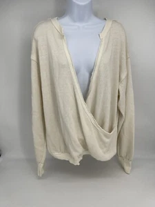 NEU, Damen Gr. M, Free People Off White drapierter Langarm Pullover mit Wickelfront - Bild 1 von 4