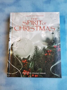 The Spirit Of Christmas Creative Holiday Ideas Leisure Arts  Book 16 Hardcover - Picture 1 of 1
