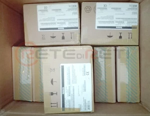 IBM LENOVO 00AJ082 00NA626 300GB 2.5" SAS 15K x3550 x3650 x3500 M5 - NEW RETAIL - Picture 1 of 1