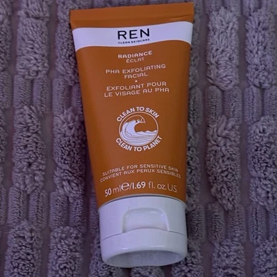 REN Clean Skincare Radiance PHA Exfoliating Facial 1.69 oz / 50 ml NEW Full-size - Image 1 of 4