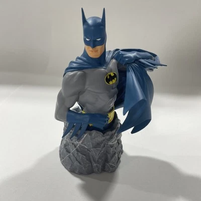 Batman The Caped Crusader Bust Statue 2004 DC Direct Comics  - Imagem 1 de 4
