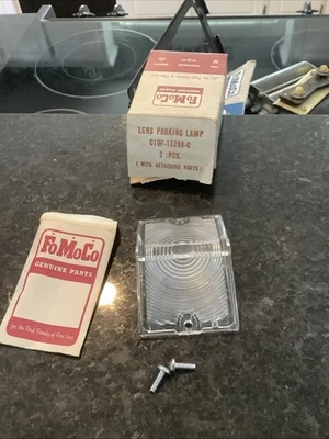 Nos 1961 Ford Falcon Front Parking Lamp Lens One C1DZ-13208-C - Image 1 of 3