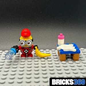 Lego Nuevo Pit Crew Ron Minifigura Minions 75580 Despicable Me 4 con Plátano, MÁS - Imagen 1 de 8