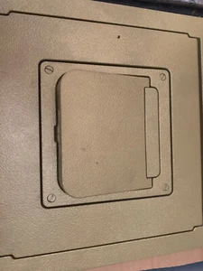 THOMAS BETTS 668-CST-BRS, CONCEALED SERVICE, T&B, Recessed Service Box Cover - Picture 1 of 2