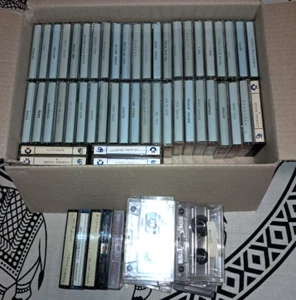 60 Games cassettes Commodore 64-128 Portugal edition 80's Rare VG - Picture 1 of 7