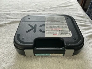 Glock 17 Gen 5 Empty Box IN EXCELLENT COND FAST SHIPPING - Picture 1 of 10