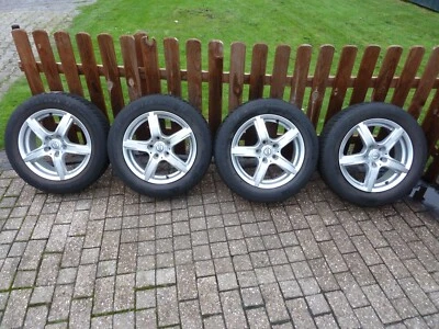 Nissan Primera P12 Winterräder Fulda Kristall Control HP 205/60R16 96H 2x5mm - Bild 1 von 4