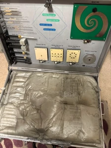 ED-3200 Laborantenne Trainingssystem Neu im robusten Gehäuse 80x55x30cm - Bild 1 von 8