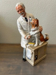 Vintage Royal Doulton "Thanks Doc" HN2731 Vet & Collie Dog Figurine - Picture 1 of 9
