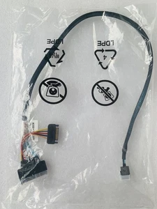 SFF 8643 Internal Cable 12G to U.2 SFF 8639 With 15 Pin SATA Power Connector - Afbeelding 1 van 8