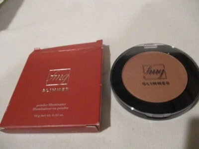 AVON FMG Glimmer Powder Illuminator  Hugs Cheeks Radiant Finish "Rose`" - Image 1 of 4