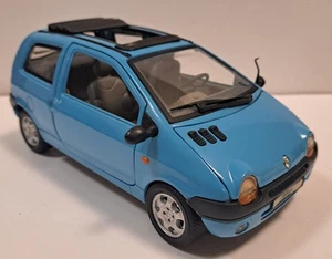 Anson Renault Twingo Blue 1:18 Diecast  Sunroof Rare - Picture 1 of 3