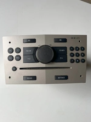 Genuine Vauxhall Astra H Car Stereo CD Radio 13251054 - Bild 1 von 4