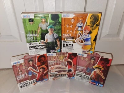 LOTE Monkey D Luffy Gum-Gum Roronoa Zoro Nami SHFiguarts One Piece Romance Dawn Foto 1 de 4