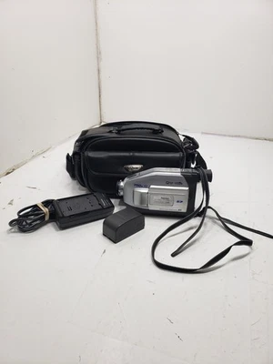 PANASONIC PhotoShot Digital PalmCorder PV-L453D VHS-C TESTED Works, w/Charger - Image 1 of 4
