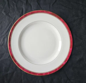Rubí Royal Worcester MEDICI. Plato de postre. 8 pulgadas de diámetro. - Imagen 1 de 4