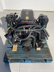 90 Mercury Marine MerCruiser 4.3 L 262 205 HP V6 Boat engine motor FRESH WATER - Photo 1 sur 7