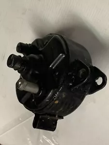 New nos YC33 HR980 A/C Compressor E4TZ-19703-B hr111011b-at2af 8&10 threaded - Picture 1 of 6