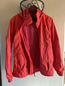 Impermeabile rosa con cappuccio THE NORTH FACE HYVENT taglia L - Foto 1 di 14