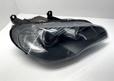 2007-2010 BMW X5 E70 FAROL LATERAL DIREITO DO PASSAGEIRO XENÔNIO ADAPTÁVEL FABRICANTE DE EQUIPAMENTO ORIGINAL 7278054 - Imagem 1 de 4