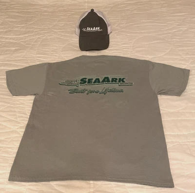 Sea Ark BARCOS PESCA CAMISETA GRANDE Y SOMBRERO/GORRA AJUSTABLE LOTE MARINO NUEVO Foto 1 de 4