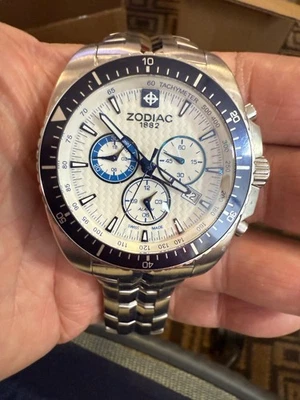 Zodiac Speed  Dragon Chronograph ZO5505 – Panda Dial – Very Rare 100M W Box - Image 1 of 4